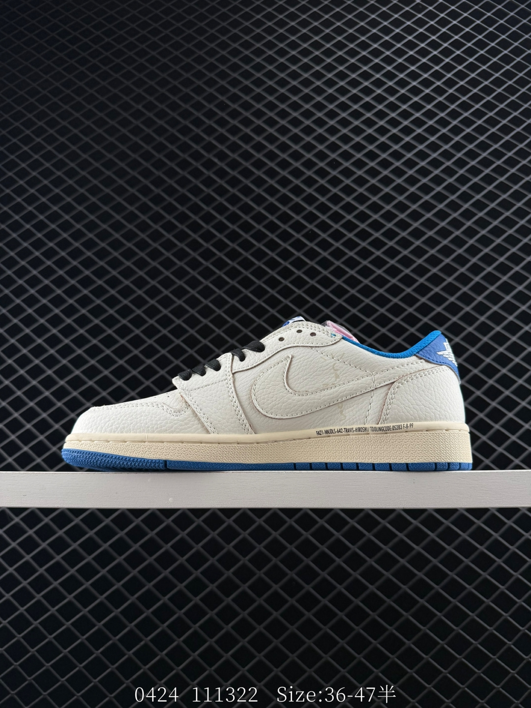 Travis Scott x Air Jordan 1 ” Reverse Mocha “